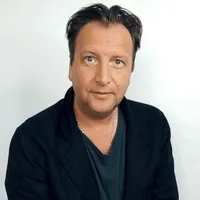 Владислав Поляков