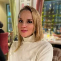 Анна Светлова