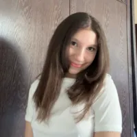 Николь Аванесова