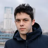 Эрик Ларионов