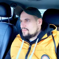 Виктор Казарцев