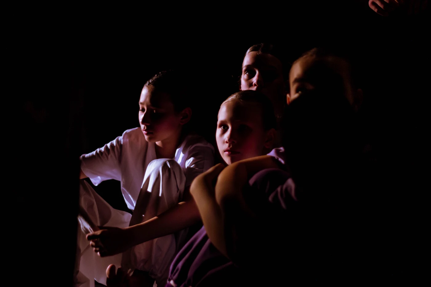 Modern Dance competition - backstage img-4391.webp