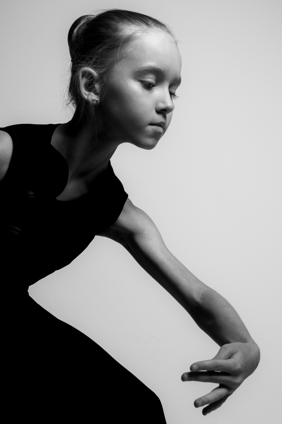 Dance / Lera / Black and White dsc-0042.png
