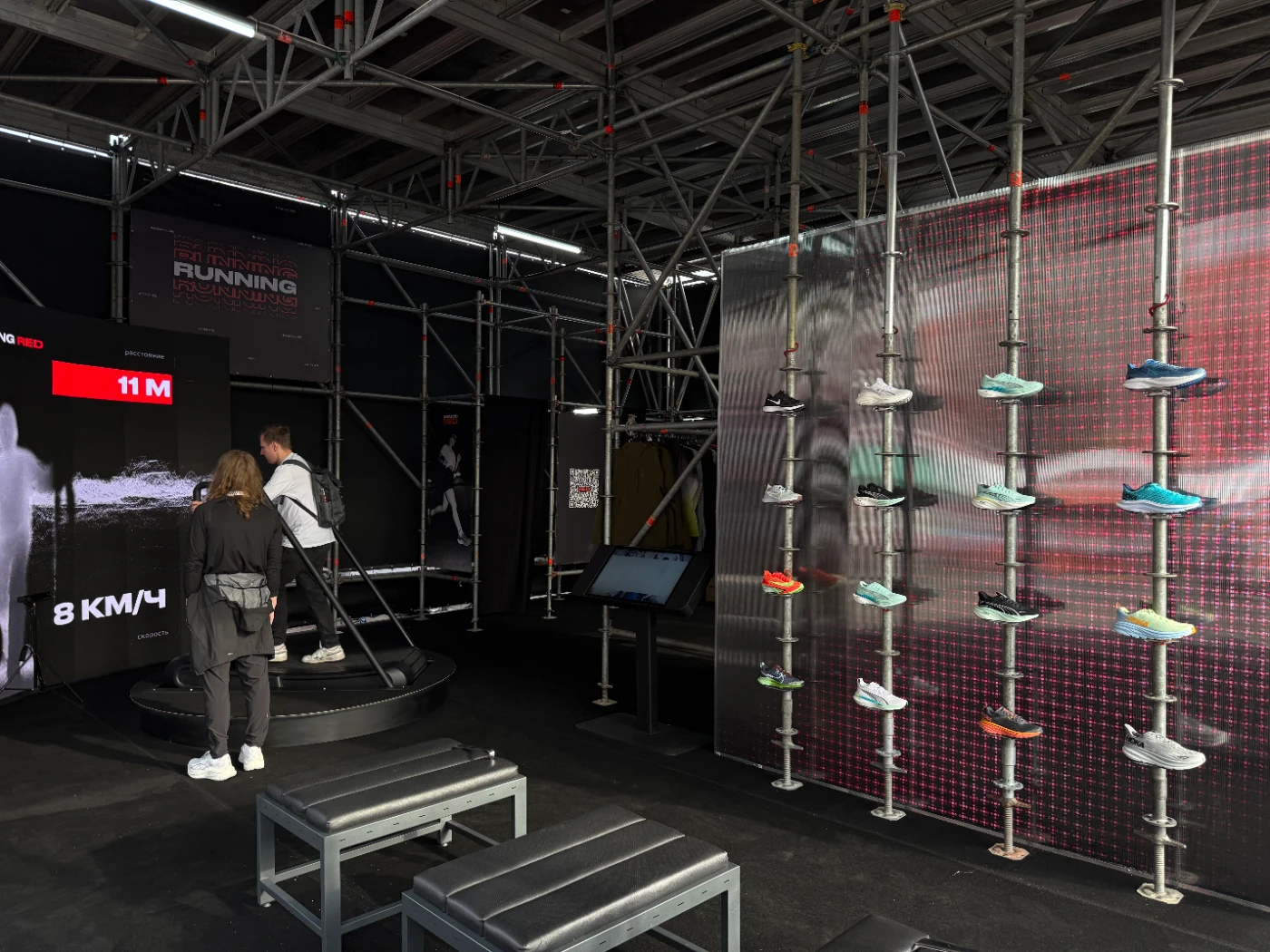 Amazing  RED Московский марафон 25 img-9887.webp