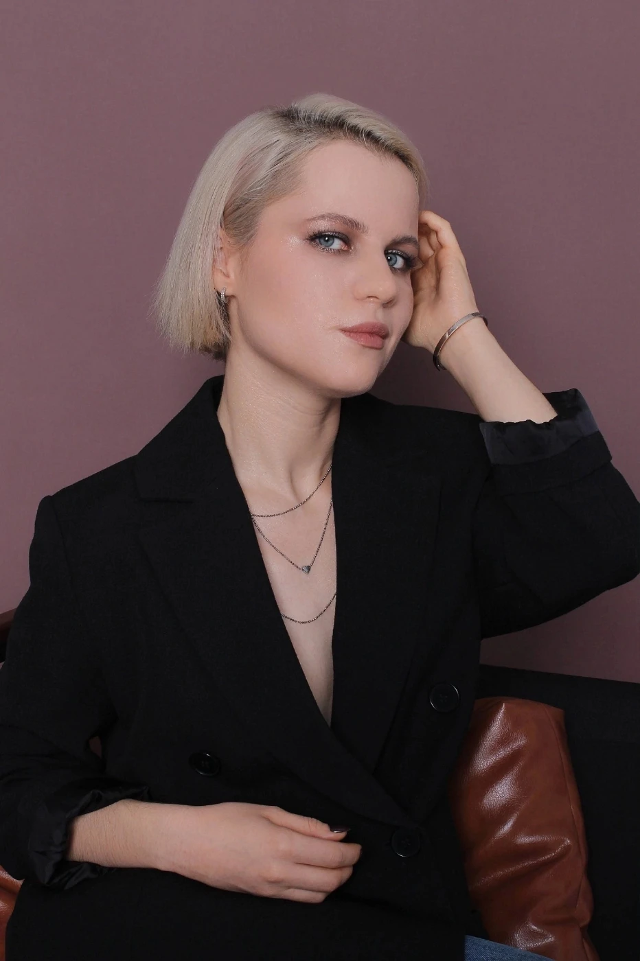 Женская фотосессия wkrixyylmc.webp