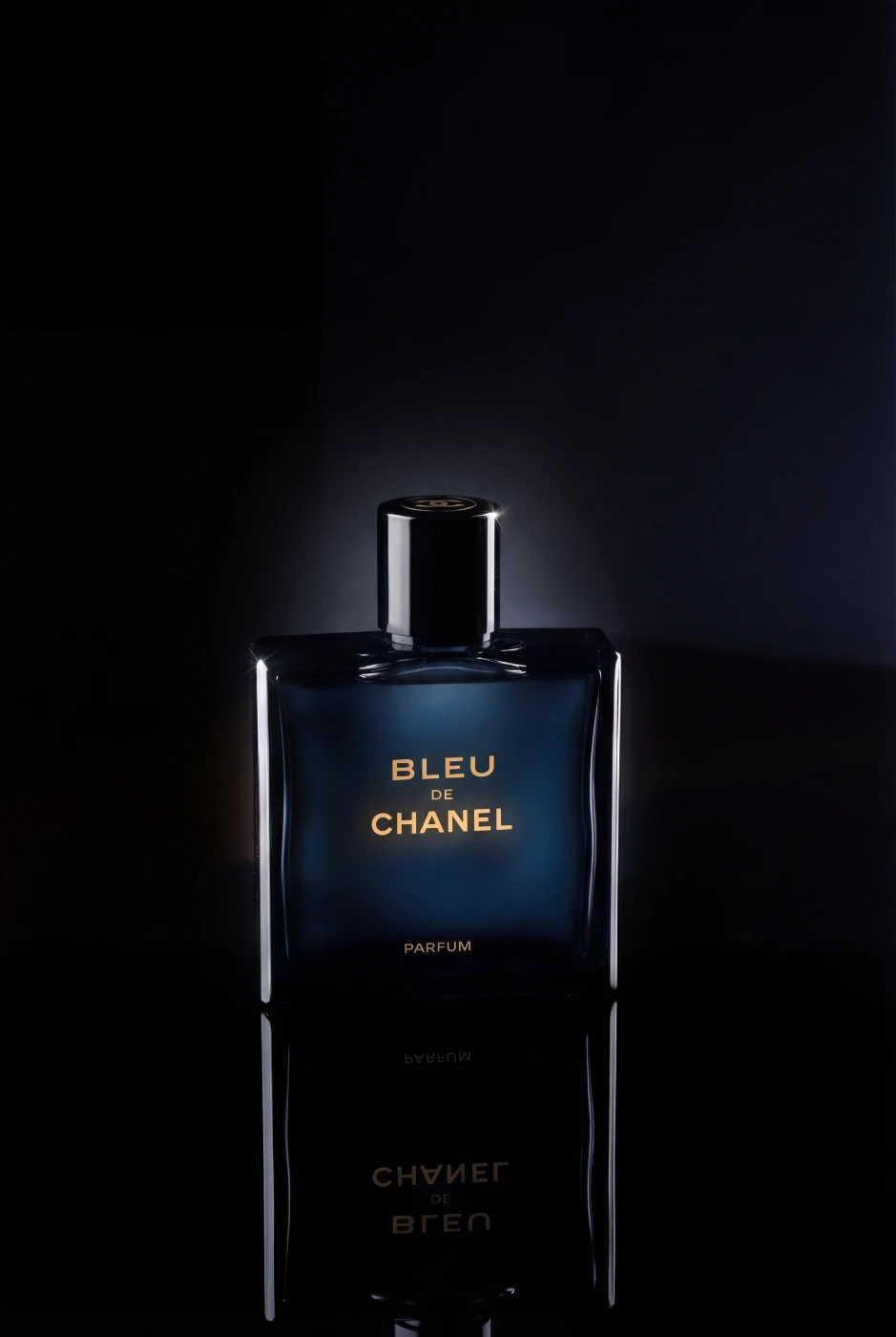 Предметная съемка на темном фоне 699f60b7861127c33bfab687-result-0.webp