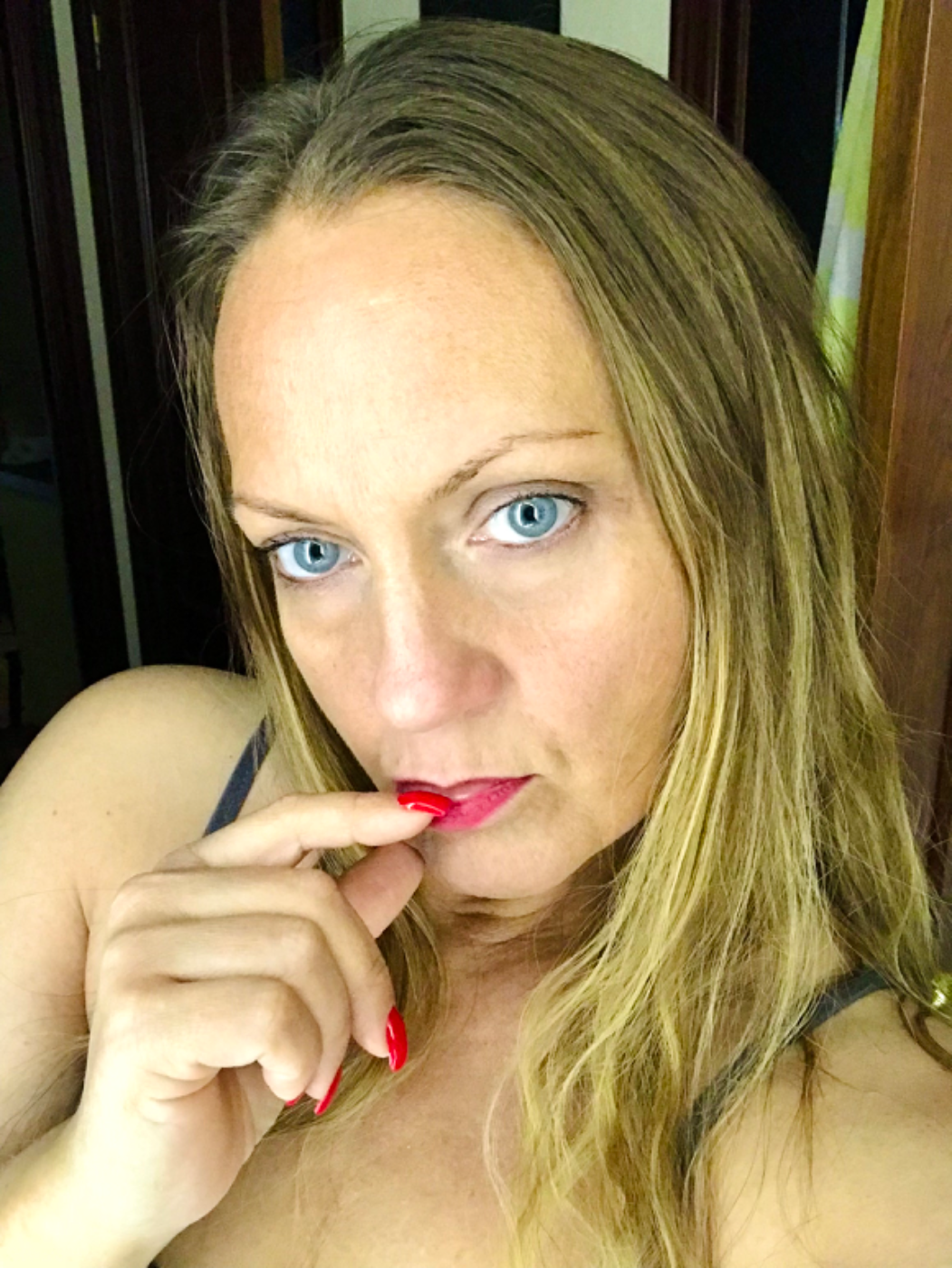 Я 4117f4bf-9b00-44d1-b8fe-fbf8e403228d.png