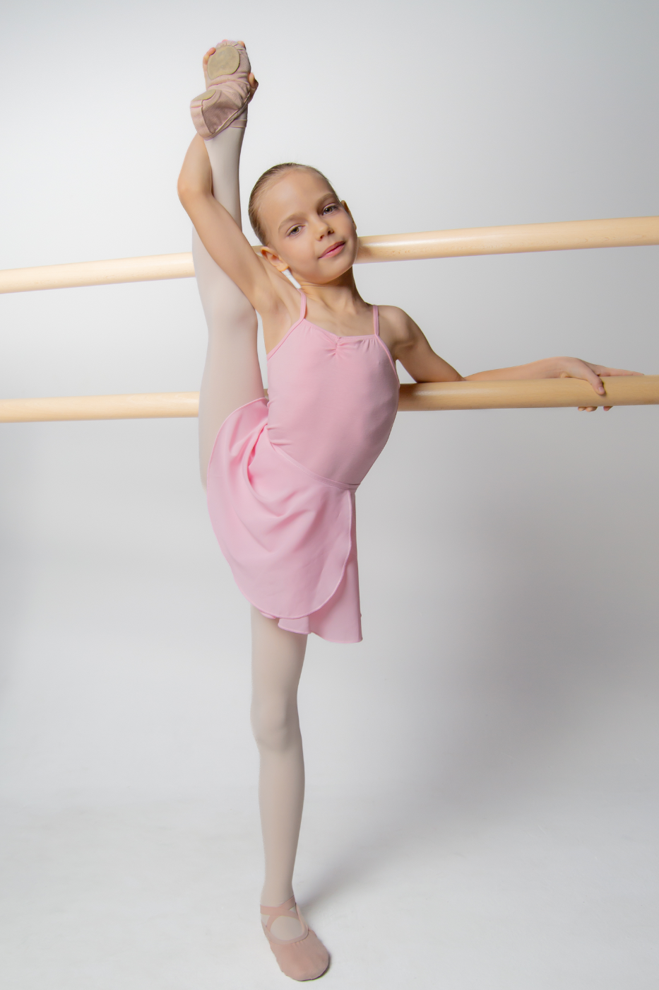Emiliya /rhythmic gymnastics dsc-0325.png