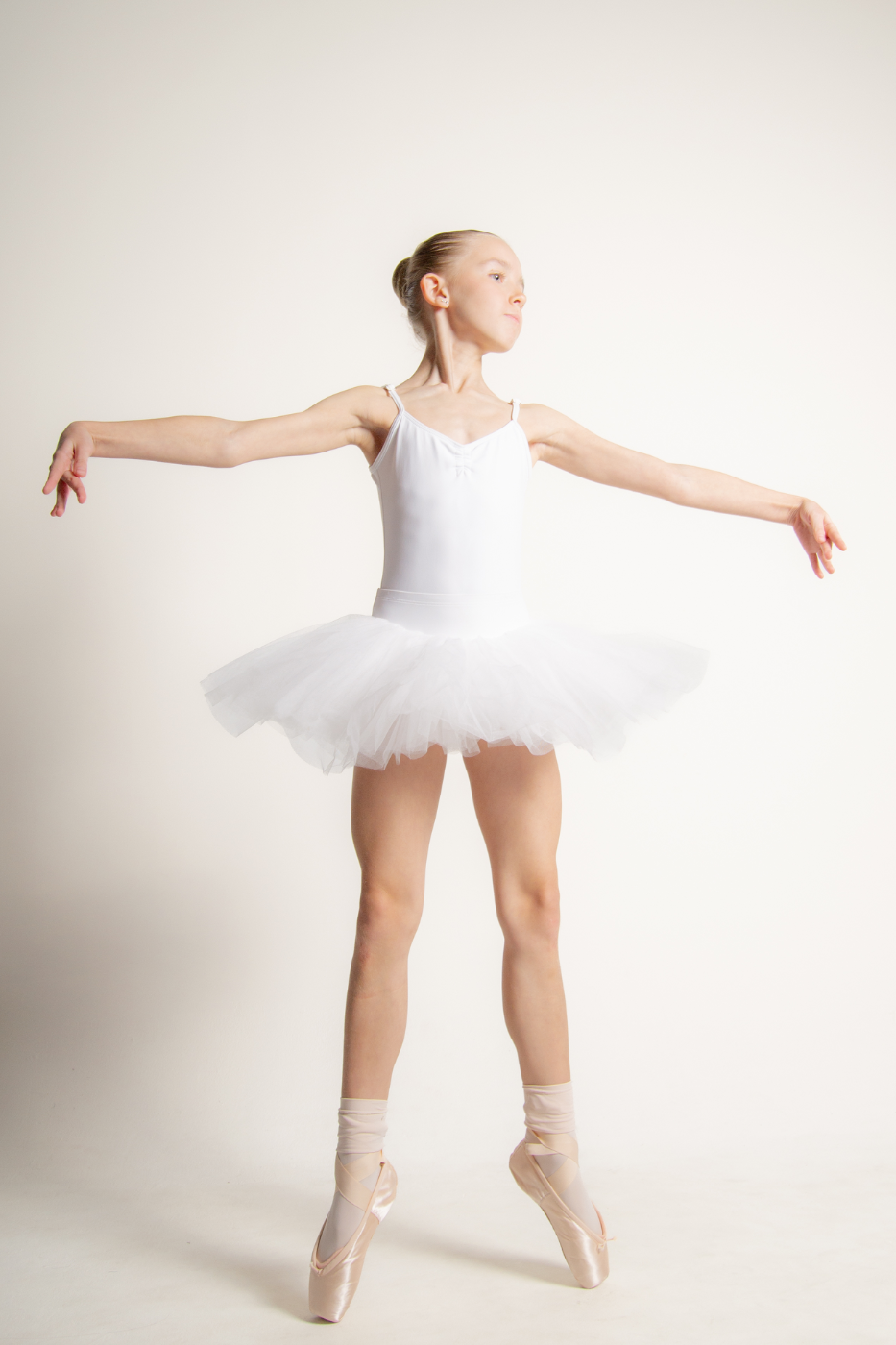 White Swan / Lera dsc-0136.png