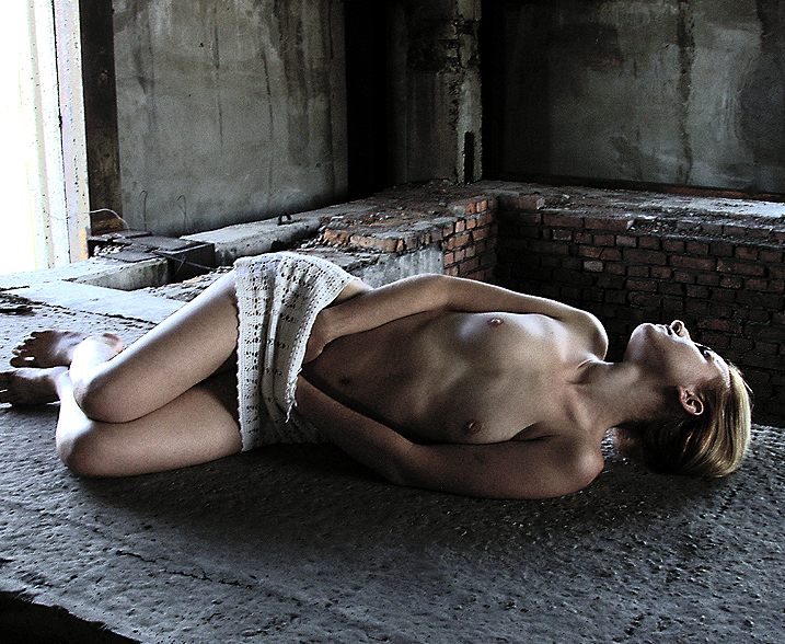 Нюарт, женщины 7-s-dftj65.jpg