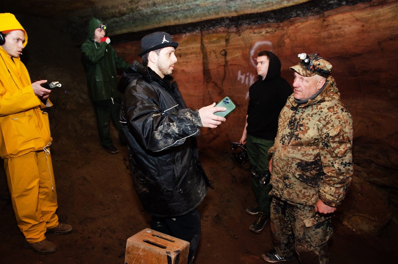 Приключенческий триллер "Чёрный спелеолог". 6wxgf5venmc.jpg